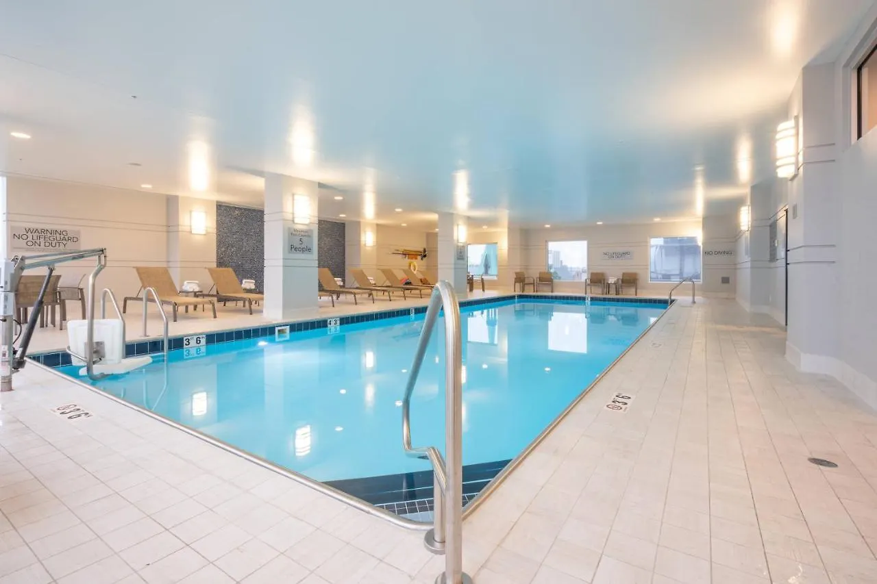 Louisville Marriott Downtown 4*,